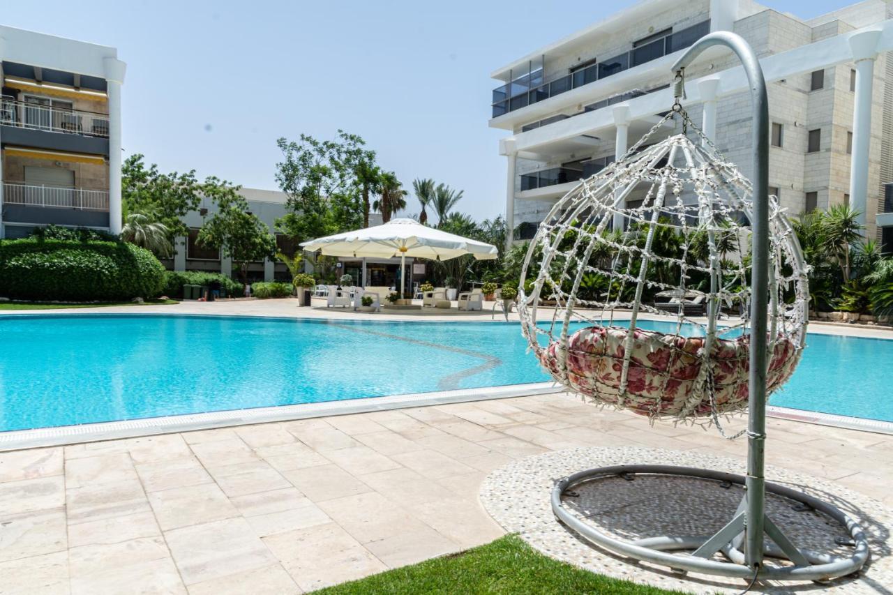 דירת גן פונה לבריכה - Pool Garden View Eilat Exterior foto