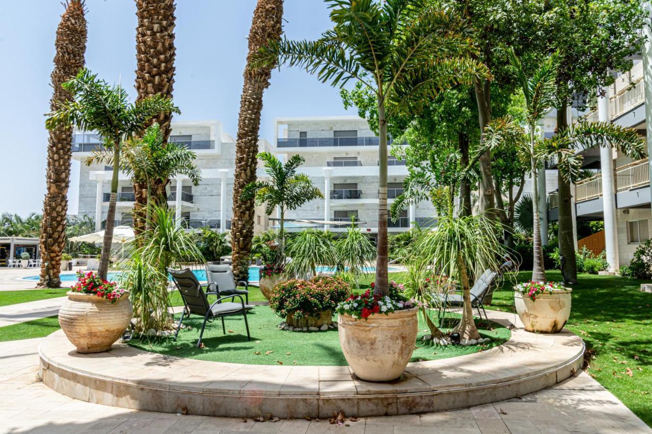 דירת גן פונה לבריכה - Pool Garden View Eilat Exterior foto