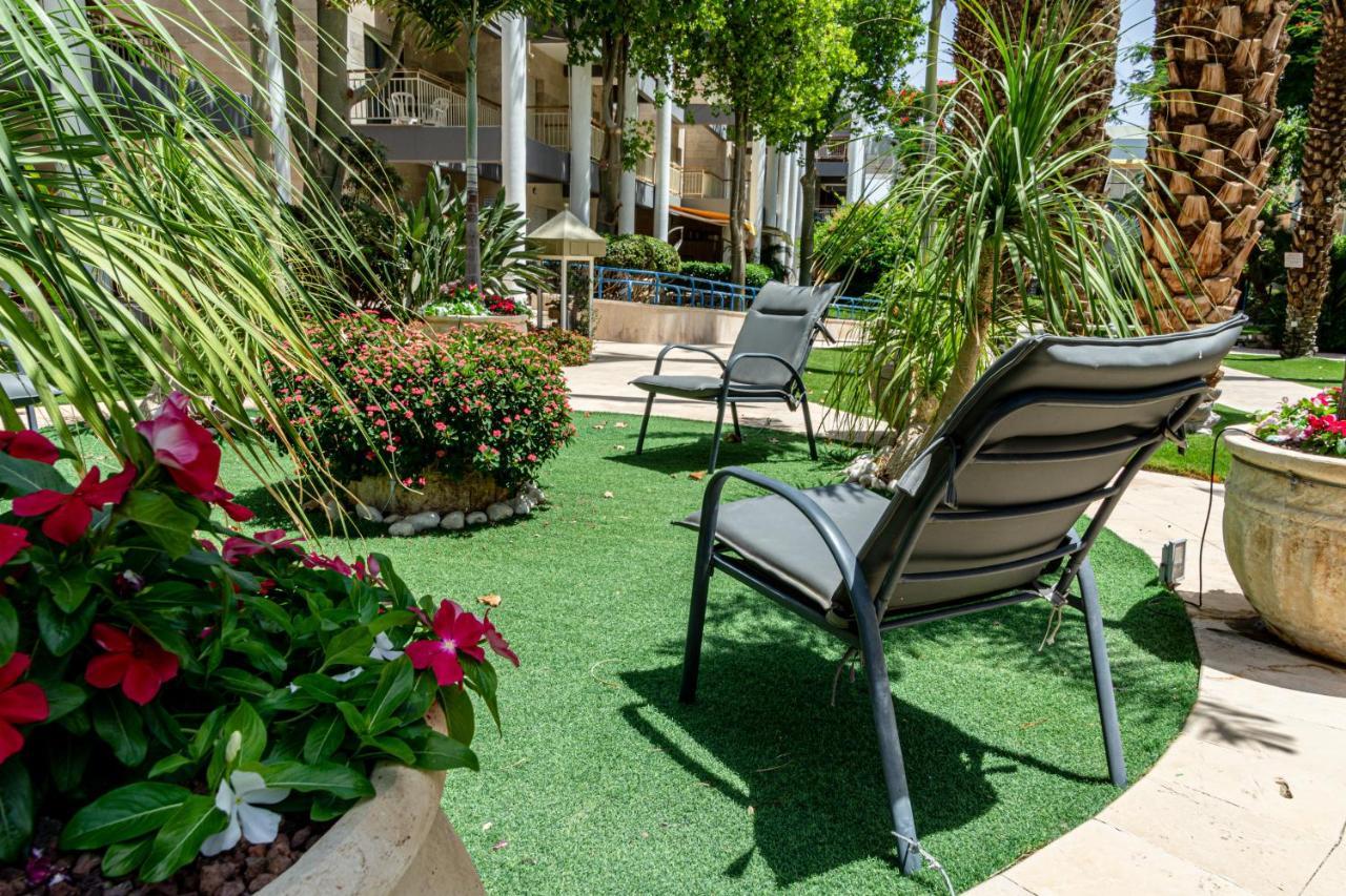 דירת גן פונה לבריכה - Pool Garden View Eilat Exterior foto