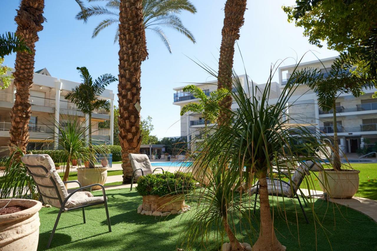 דירת גן פונה לבריכה - Pool Garden View Eilat Exterior foto