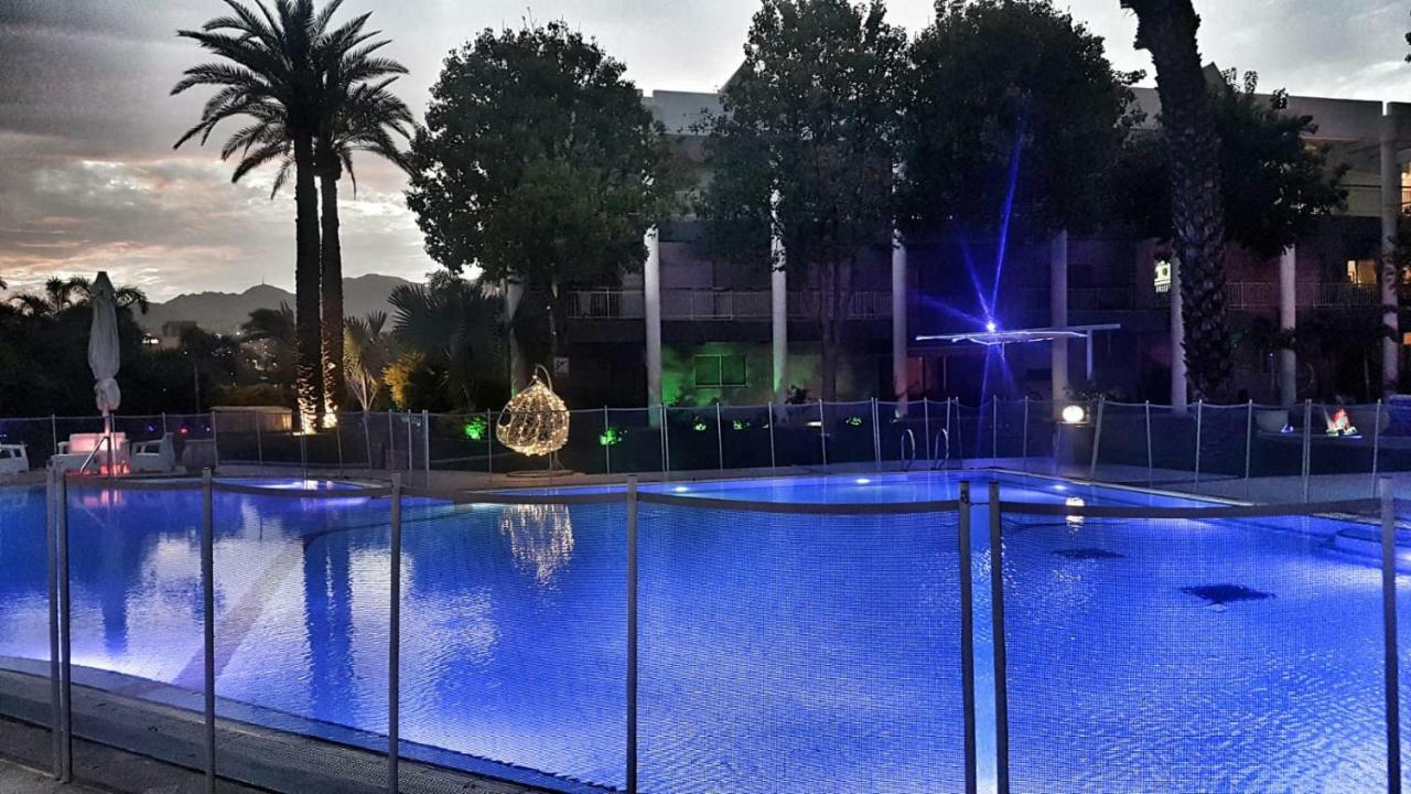 דירת גן פונה לבריכה - Pool Garden View Eilat Exterior foto